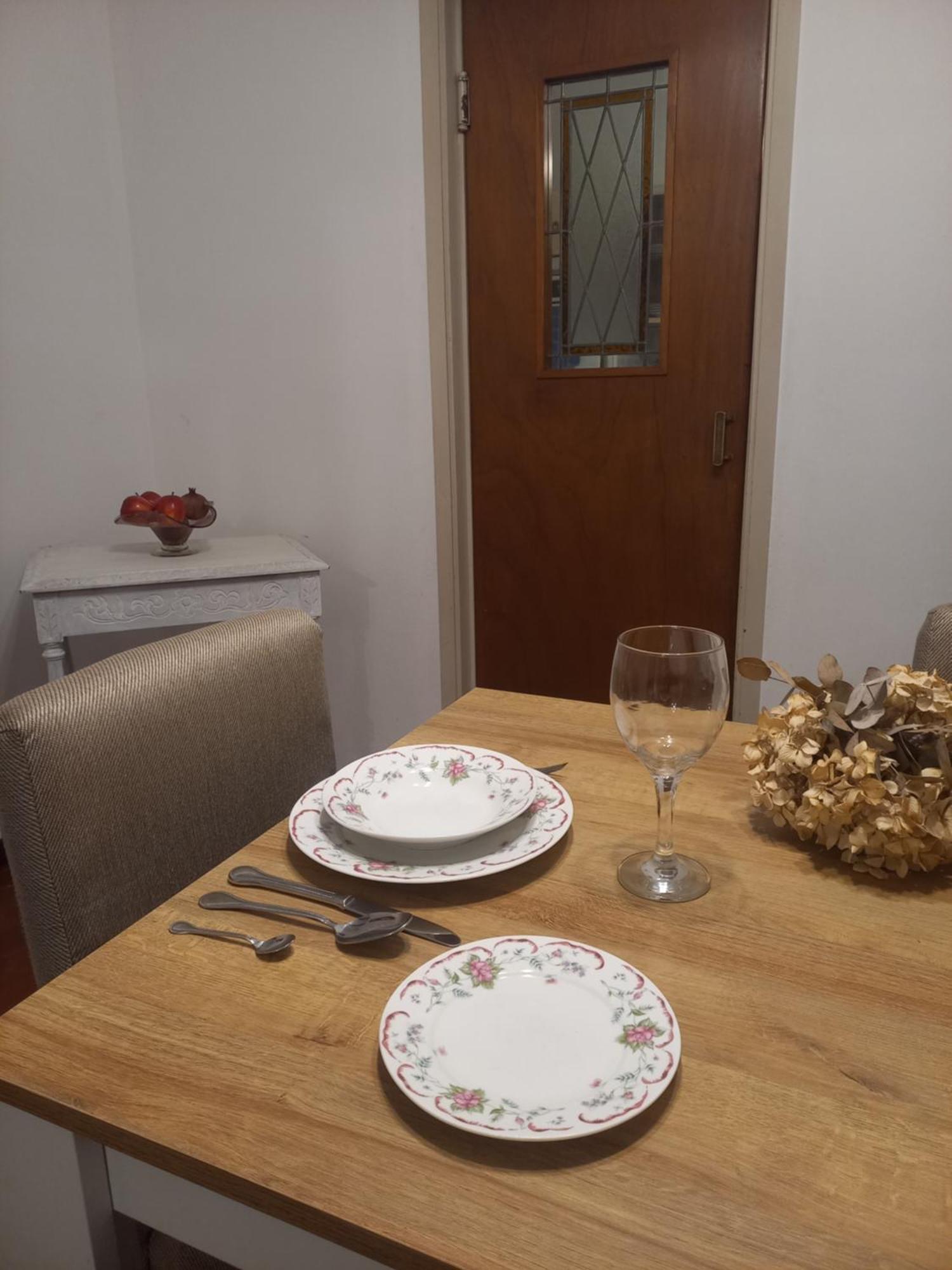 Casa Amplia 5 Personas Y Cochera, A Pasos Del Centro Holiday home